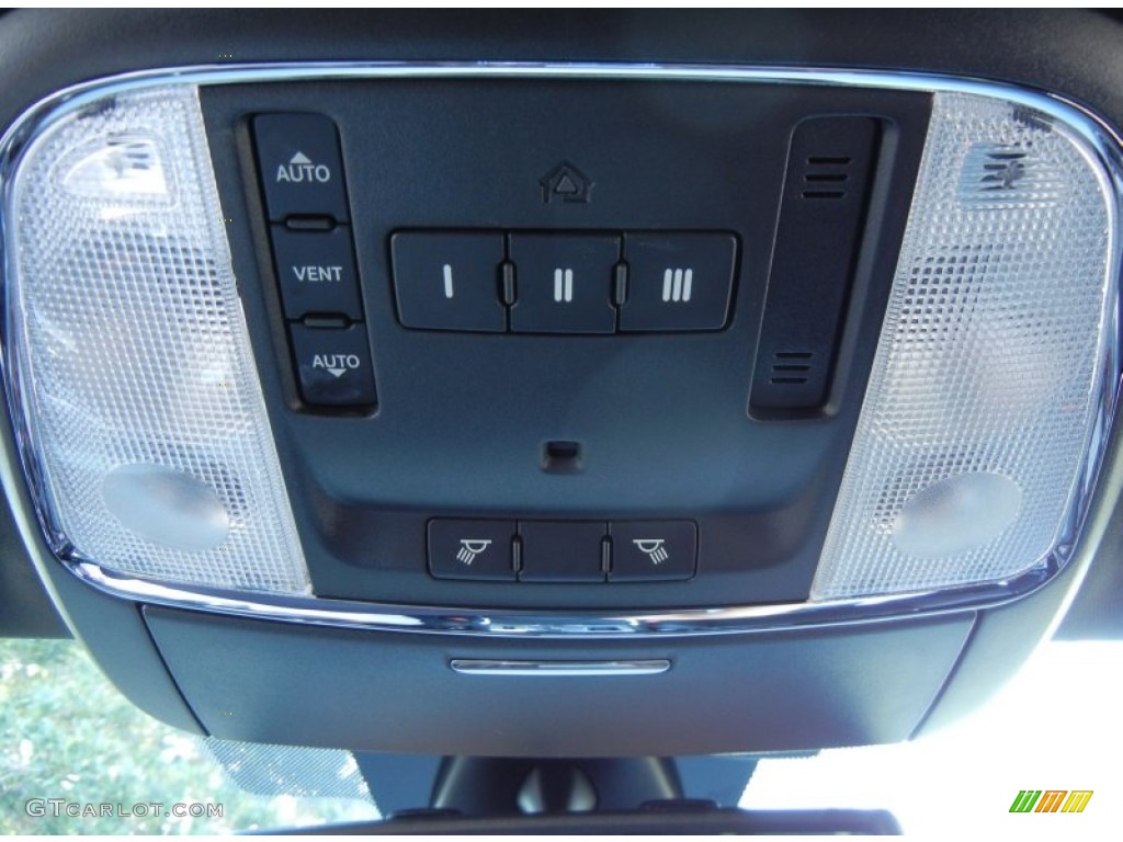 2013 Dodge Charger SRT8 Controls Photo #80942913