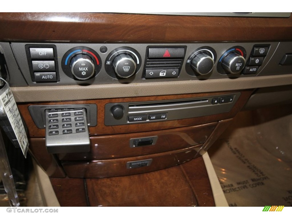 2007 BMW 7 Series 750Li Sedan Controls Photo #80943381