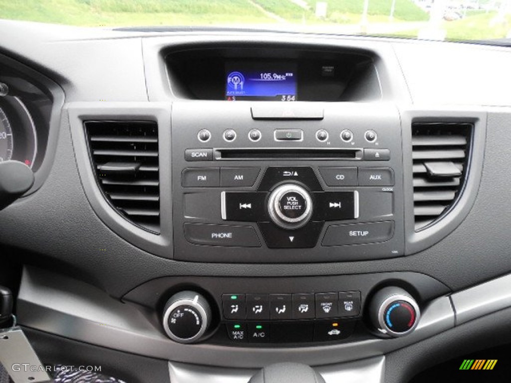 2013 Honda CR-V LX AWD Controls Photo #80945949