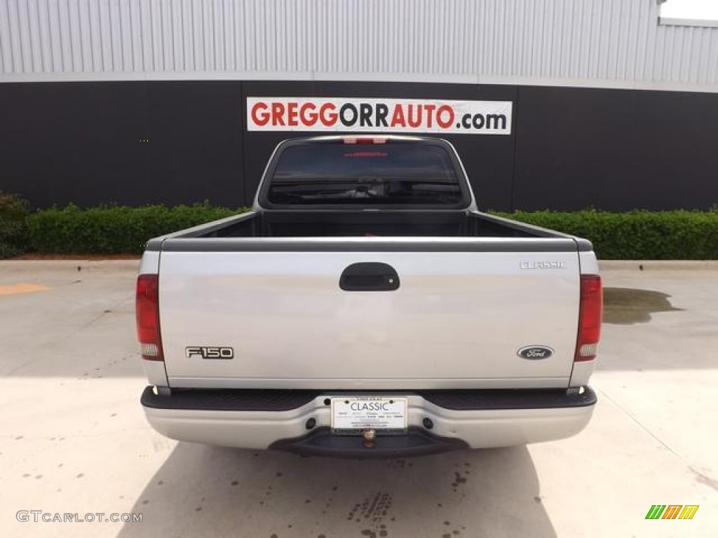 2003 F150 XL SuperCab - Silver Metallic / Medium Graphite Grey photo #8