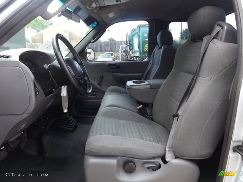 2003 F150 XL SuperCab - Silver Metallic / Medium Graphite Grey photo #26