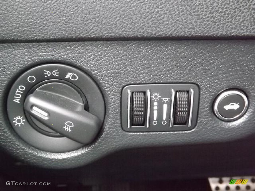 2011 Dodge Charger R/T Mopar '11 Controls Photo #80946630