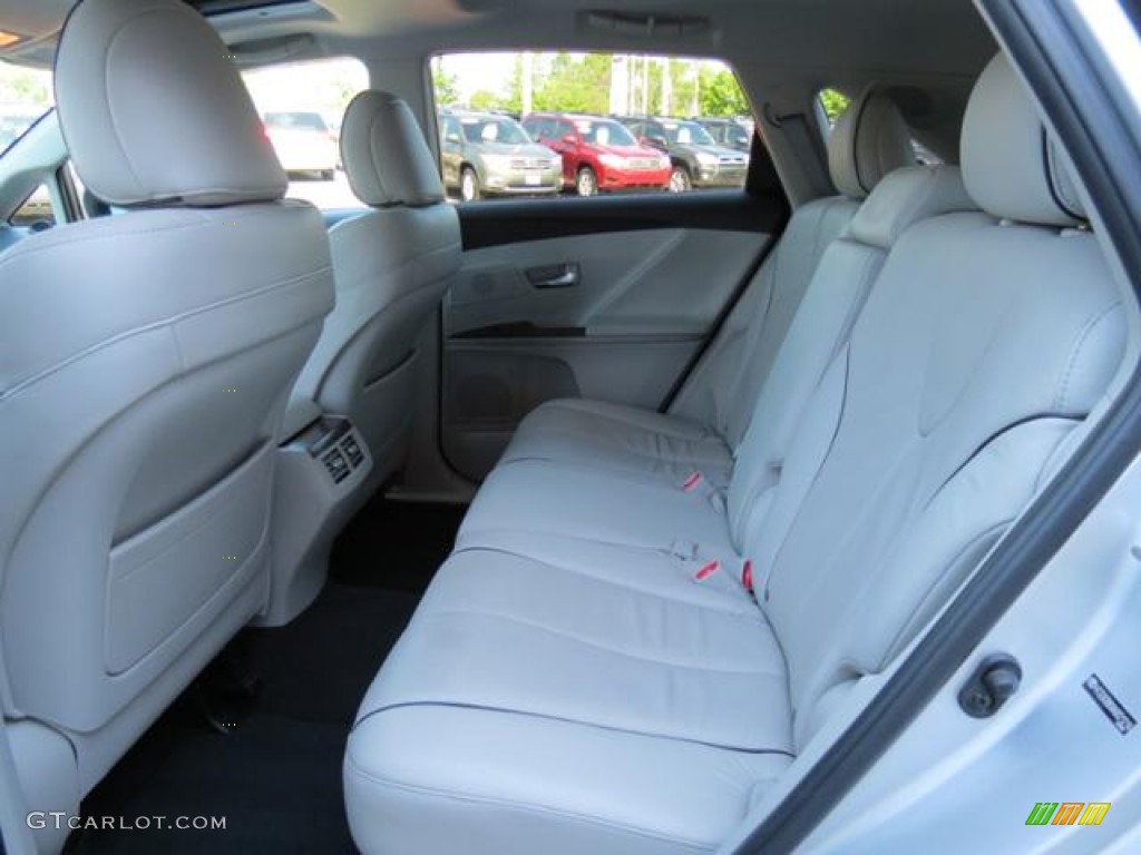 2010 Toyota Venza I4 Rear Seat Photos