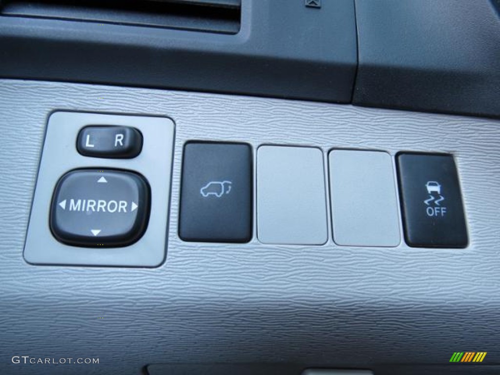 2010 Toyota Venza I4 Controls Photo #80950749