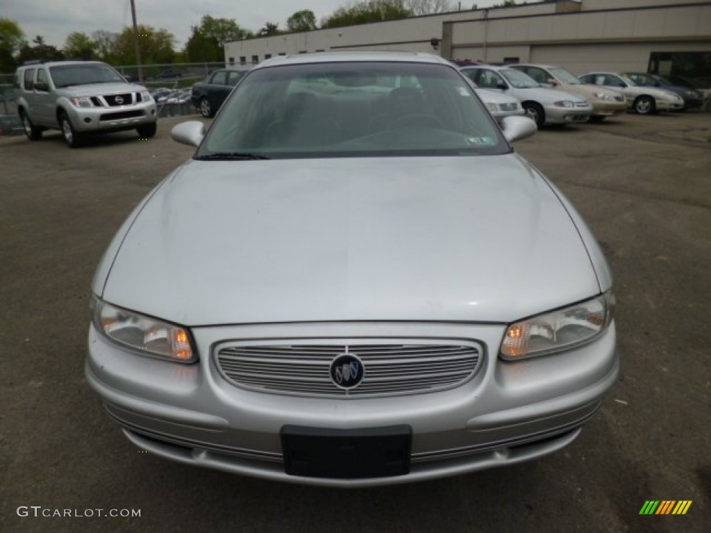 2003 Regal LS - Sterling Silver Metallic / Graphite photo #2