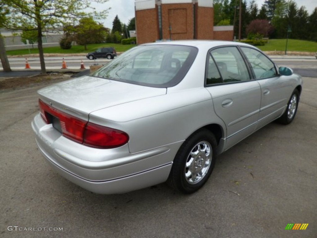 2003 Regal LS - Sterling Silver Metallic / Graphite photo #7