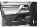Magnetic Gray Metallic - Land Cruiser  Photo No. 21