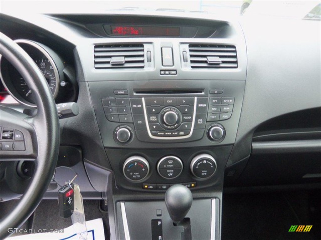 2013 MAZDA5 Sport - Liquid Silver Metallic / Black photo #15