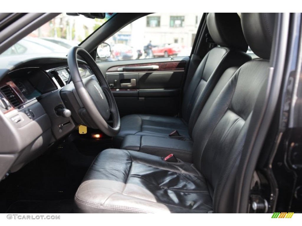 Black Interior 2011 Lincoln Town Car Executive L Photo #80954353