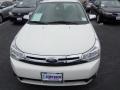 White Suede - Focus SEL Sedan Photo No. 2