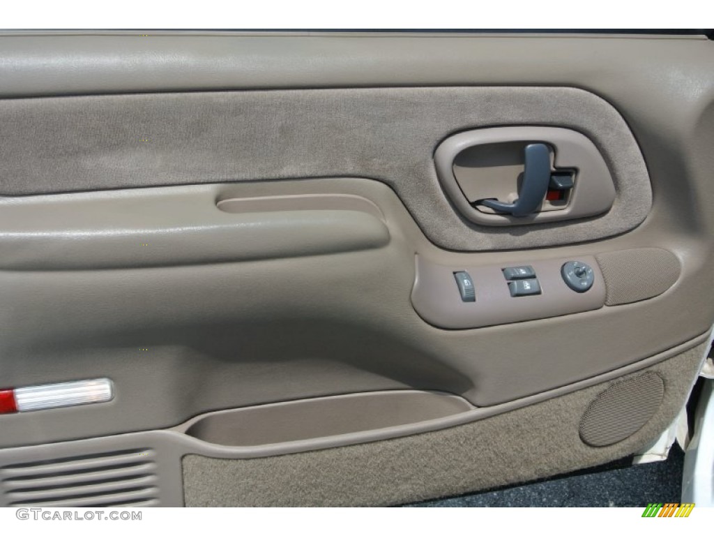 1997 Chevrolet C/K C1500 Silverado Regular Cab Neutral Shale Door Panel Photo #80955986