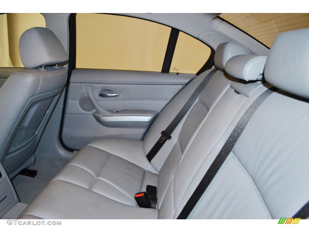 2006 3 Series 330i Sedan - Quartz Blue Metallic / Grey photo #15