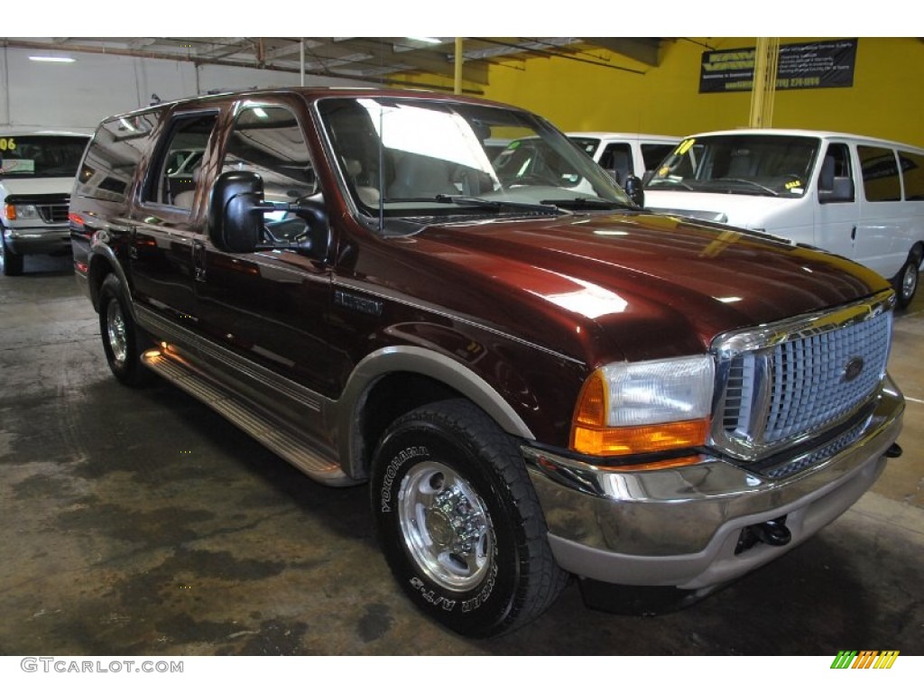 Chestnut Metallic Ford Excursion