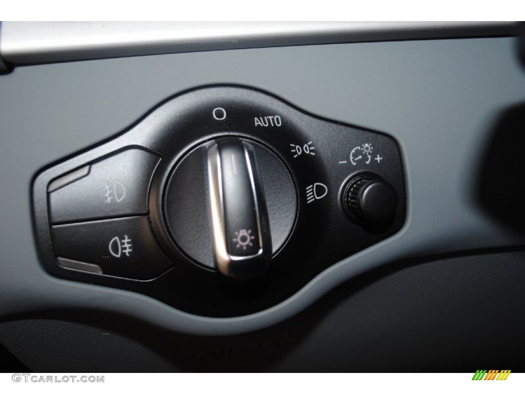 2013 Audi A5 2.0T Cabriolet Controls Photo #80958659