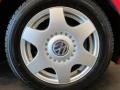 2000 Volkswagen New Beetle GLS Coupe Wheel and Tire Photo