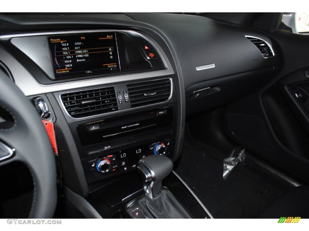 2013 A5 2.0T Cabriolet - Ice Silver Metallic / Black photo #12