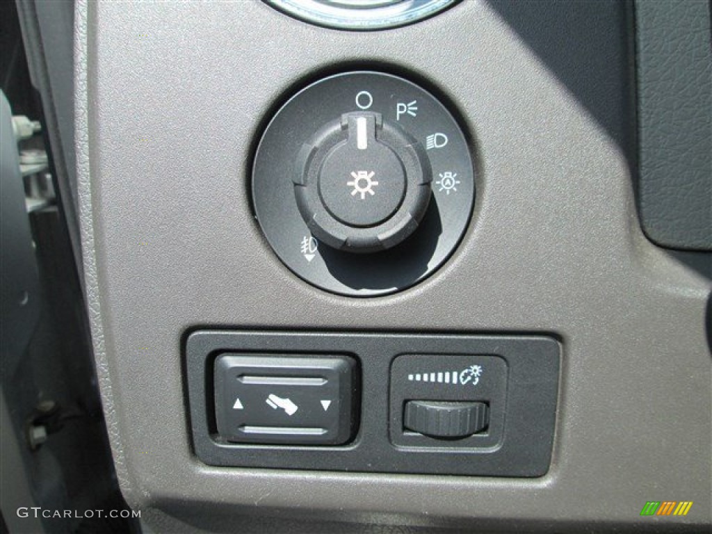 2010 Ford F150 XLT SuperCab Controls Photo #80959855