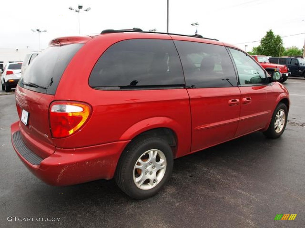 2003 Grand Caravan EX - Inferno Red Tinted Pearl / Taupe photo #3