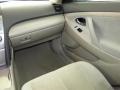 Aloe Green Metallic - Camry LE Photo No. 14