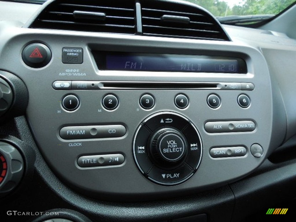 2010 Honda Fit Standard Fit Model Audio System Photo #80971854
