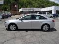 Silver Ice Metallic - Cruze LS Photo No. 5