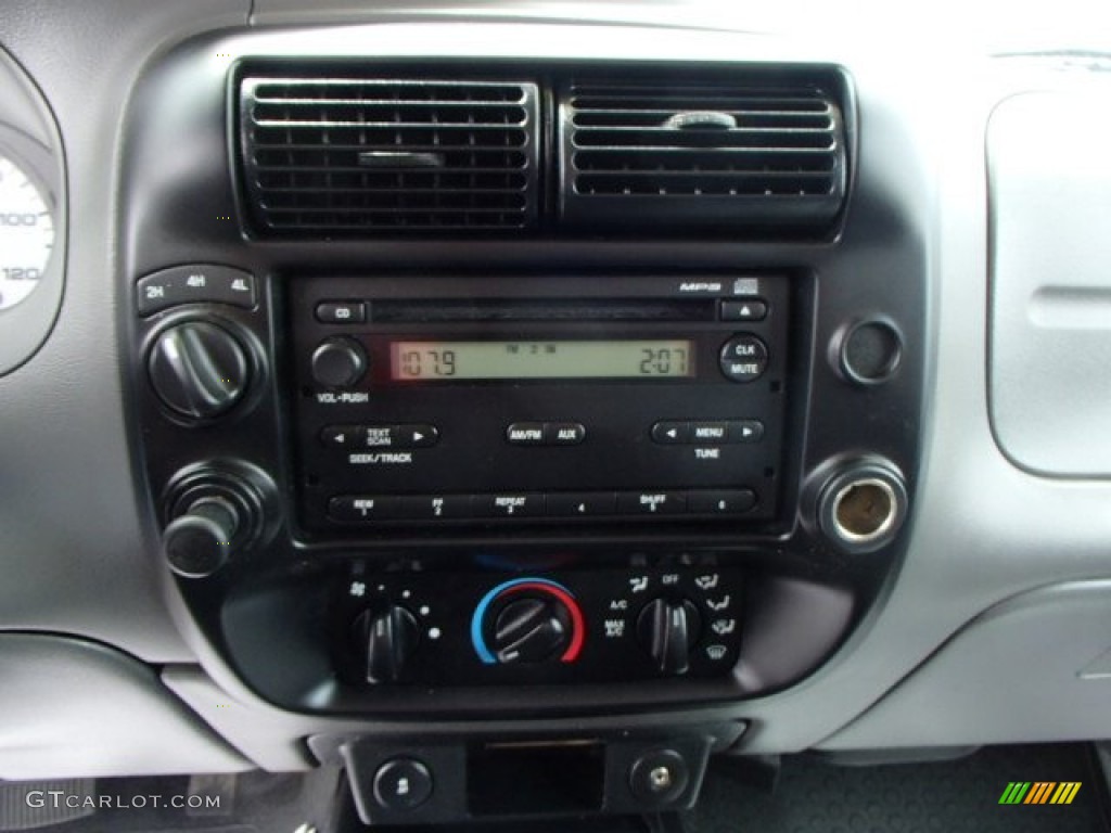 2010 Ford Ranger Sport SuperCab 4x4 Controls Photo #80974384