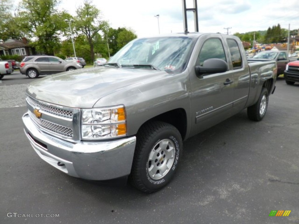 2013 Silverado 1500 LT Extended Cab 4x4 - Graystone Metallic / Ebony photo #3