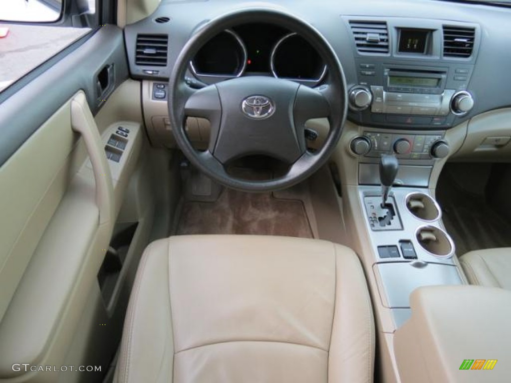 2010 Highlander  - Blizzard White Pearl / Sand Beige photo #5