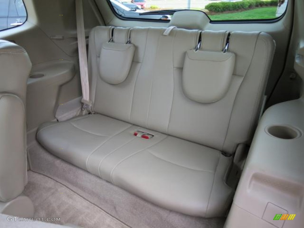 2010 Toyota Highlander Standard Highlander Model Rear Seat Photo #80975861
