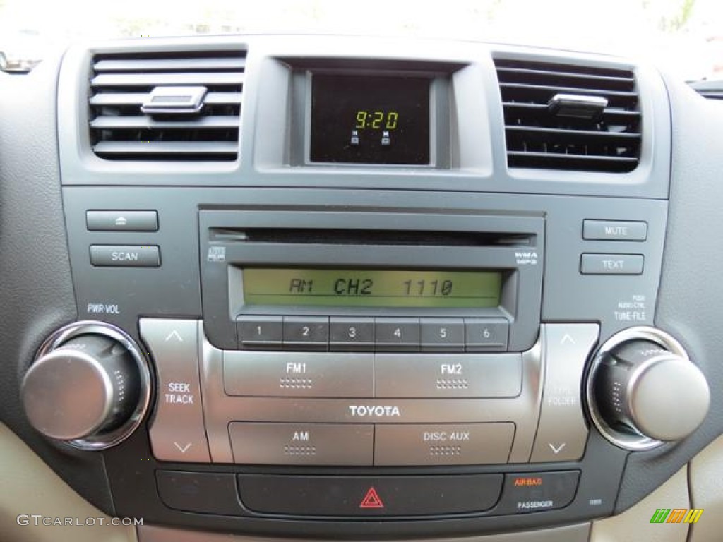2010 Toyota Highlander Standard Highlander Model Audio System Photos