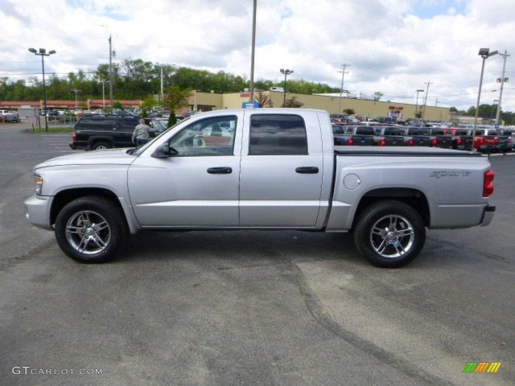 Bright Silver Metallic 2008 Dodge Dakota Sport Crew Cab 4x4 Exterior Photo #80977331