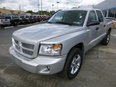 2008 Dodge Dakota Sport Crew Cab 4x4 Data, Info and Specs