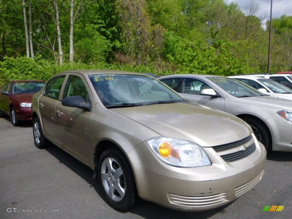 Sandstone Metallic 2006 Chevrolet Cobalt LS Sedan Exterior Photo #80977685