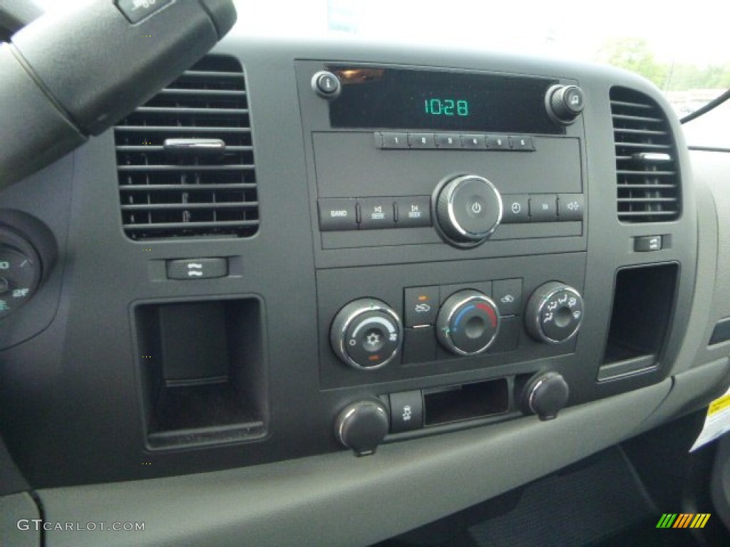 2011 Silverado 1500 Regular Cab 4x4 - Steel Green Metallic / Dark Titanium photo #18