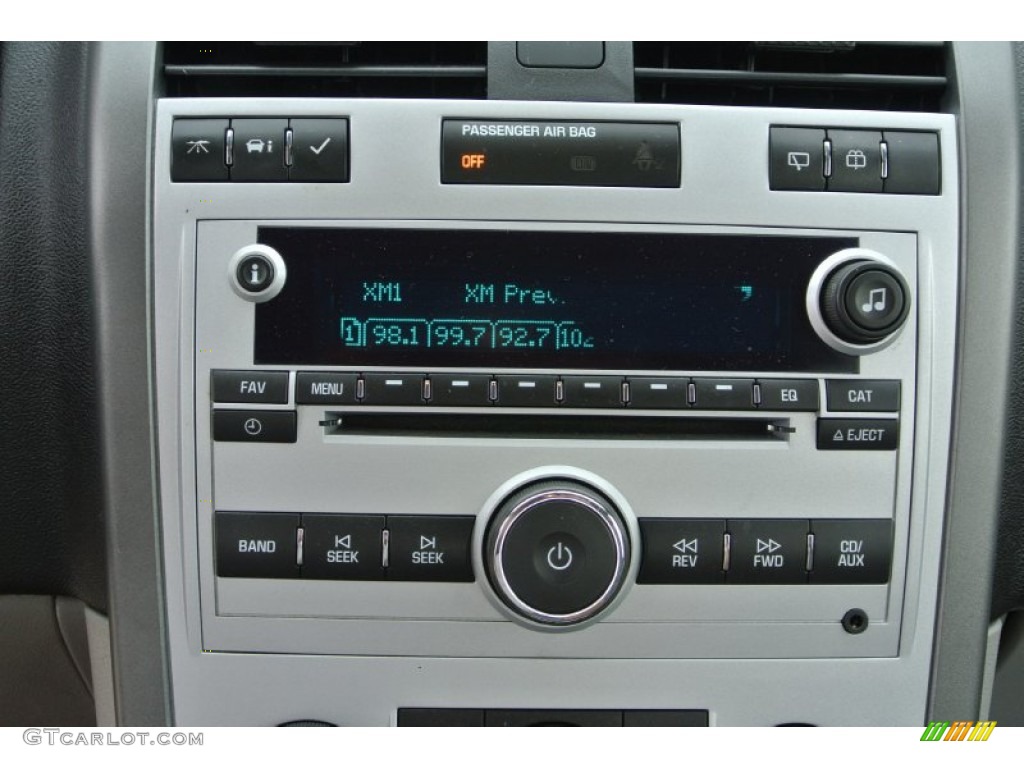 2009 Chevrolet Equinox LS AWD Audio System Photos