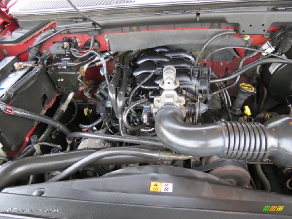 2002 Ford F150 XLT Regular Cab Engine Photos