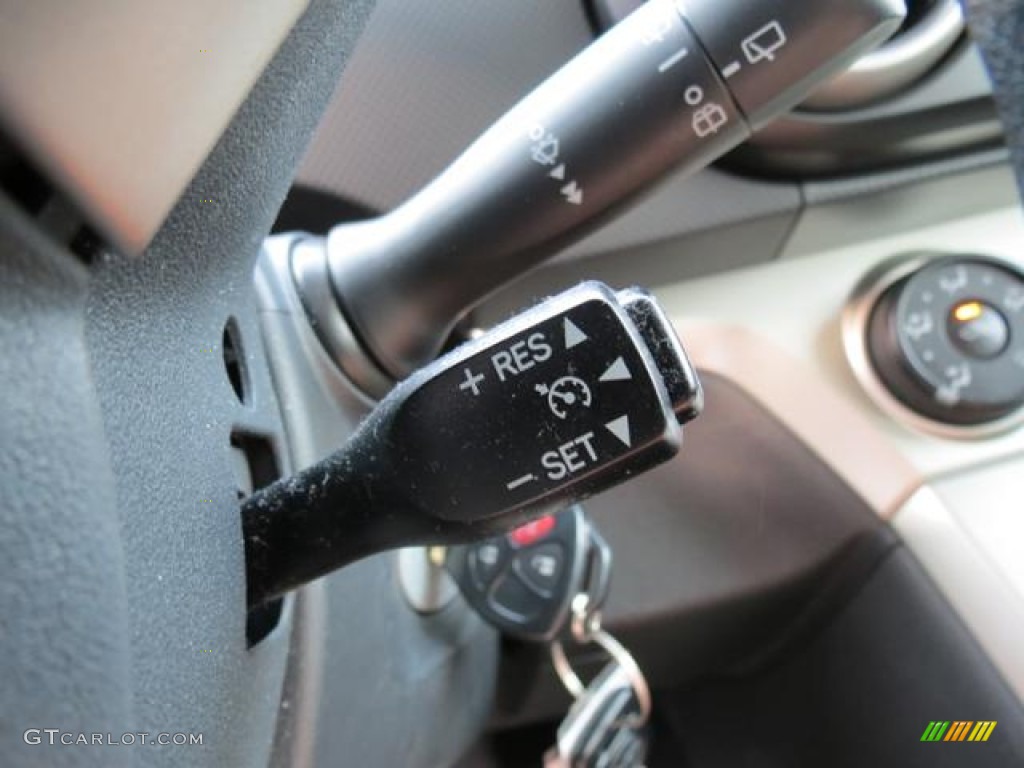 2010 Scion xB Standard xB Model Controls Photo #80979900