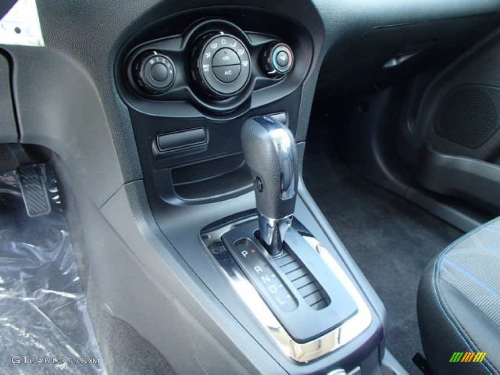 2013 Fiesta SE Hatchback - Ingot Silver / Charcoal Black photo #17