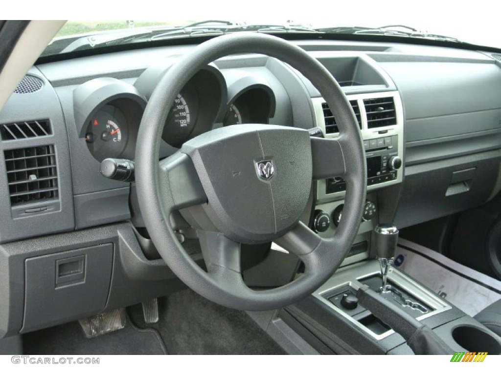 2011 Dodge Nitro Heat 4x4 Steering Wheel Photos