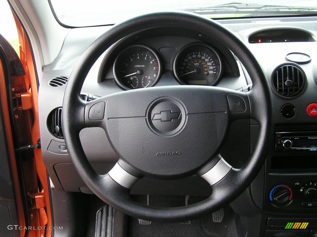 2006 Aveo LS Hatchback - Spicy Orange / Charcoal photo #9