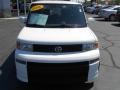 Polar White - xB  Photo No. 25