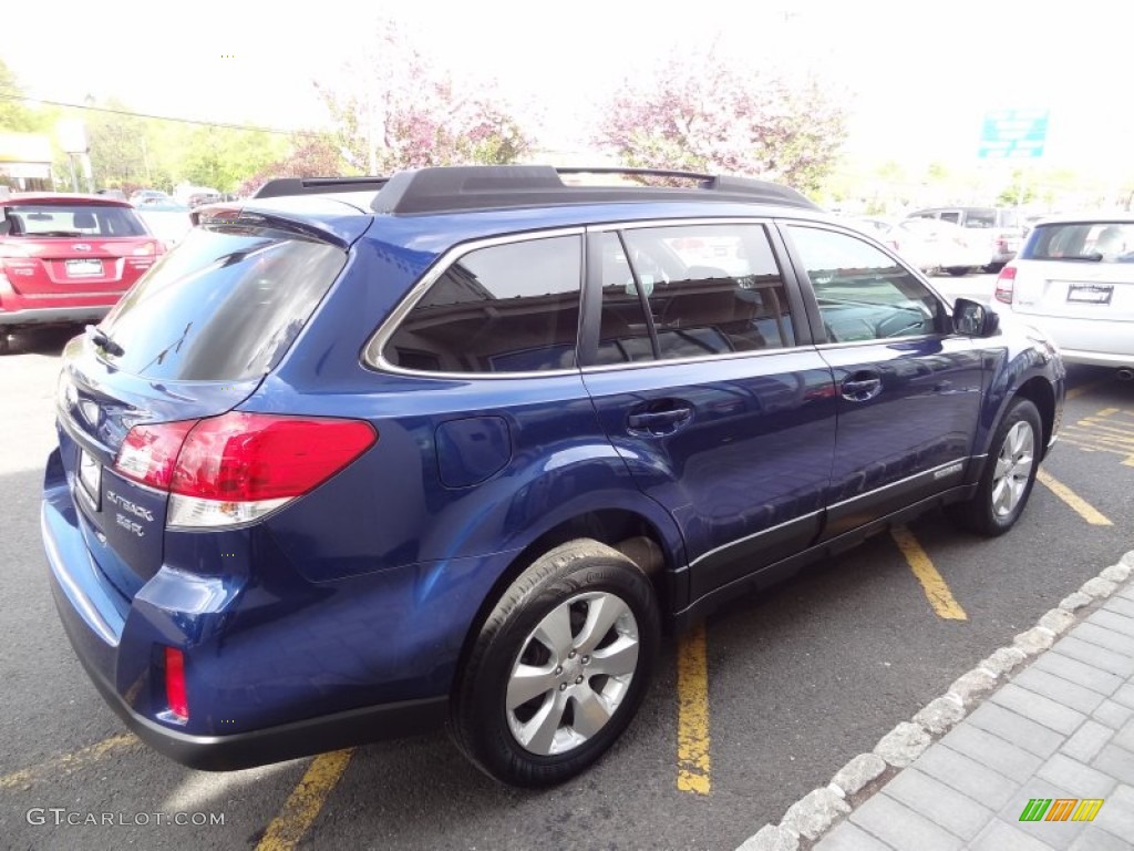 2010 Outback 2.5i Premium Wagon - Azurite Blue Pearl / Warm Ivory photo #7