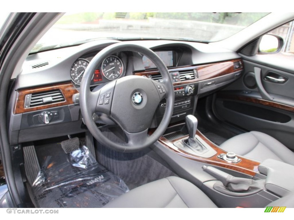 2011 3 Series 335i xDrive Sedan - Jet Black / Black photo #9