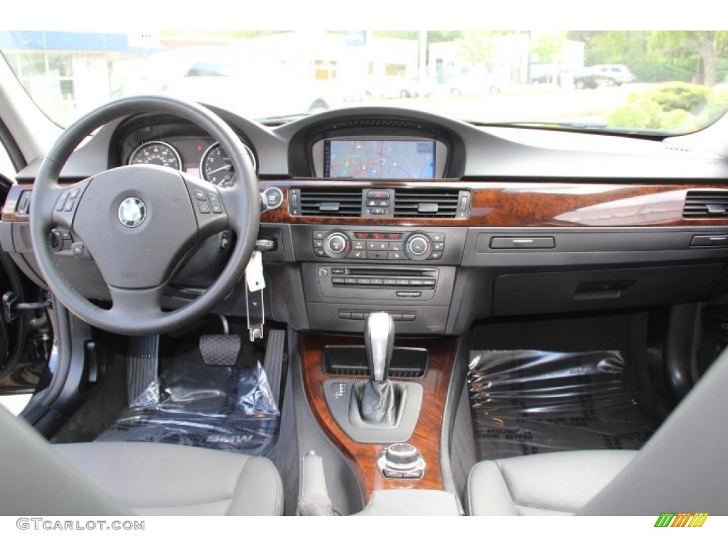 2011 3 Series 335i xDrive Sedan - Jet Black / Black photo #12
