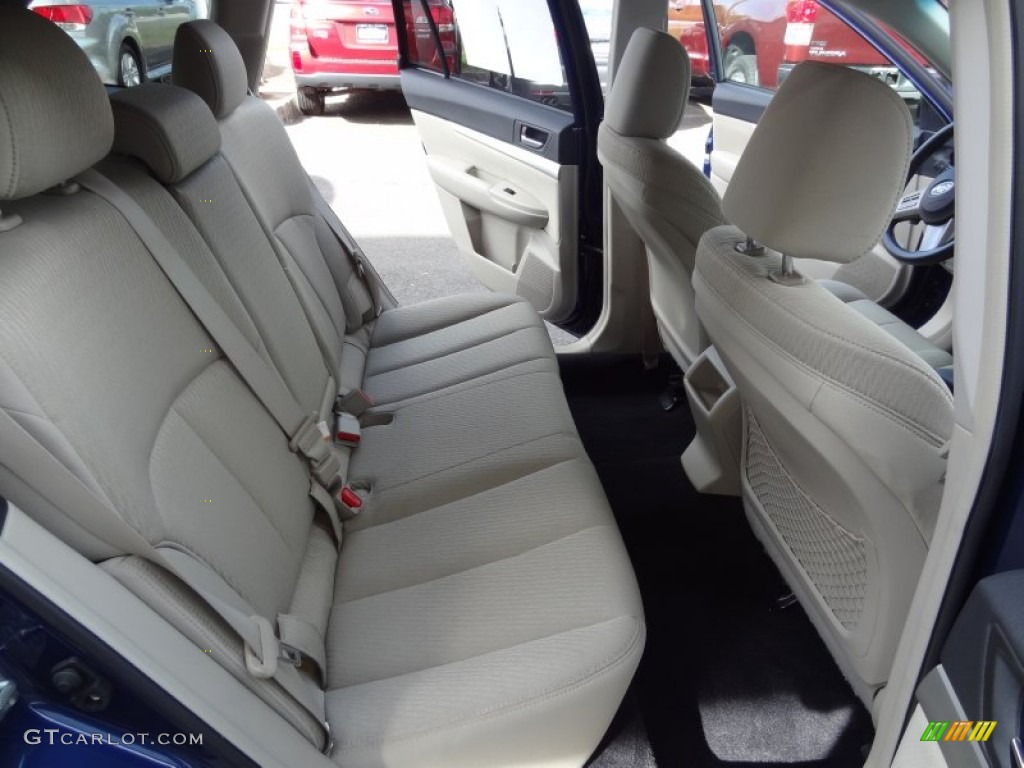 2010 Subaru Outback 2.5i Premium Wagon Rear Seat Photo #80987633