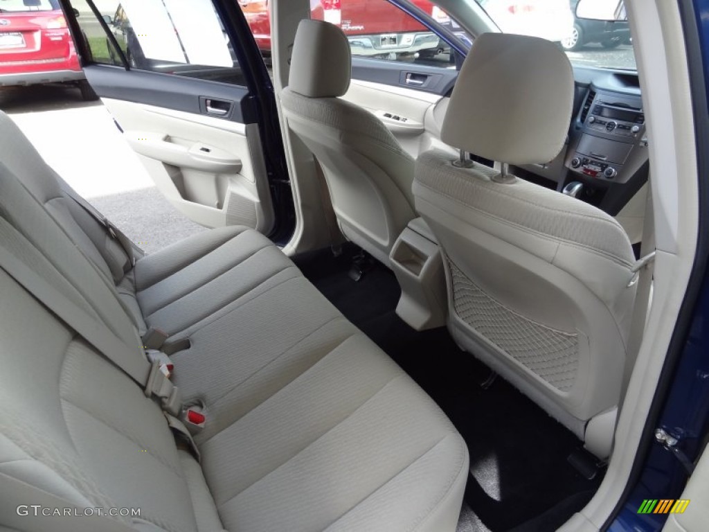 2010 Outback 2.5i Premium Wagon - Azurite Blue Pearl / Warm Ivory photo #23