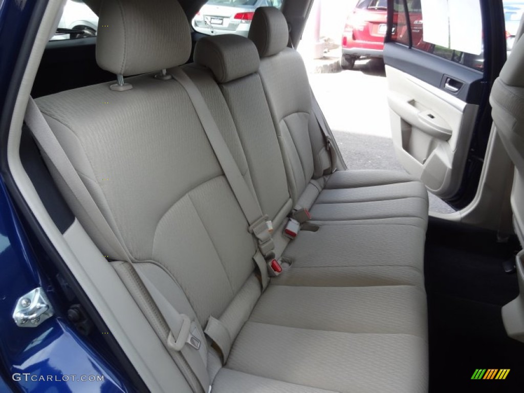 Warm Ivory Interior 2010 Subaru Outback 2.5i Premium Wagon Photo #80987683
