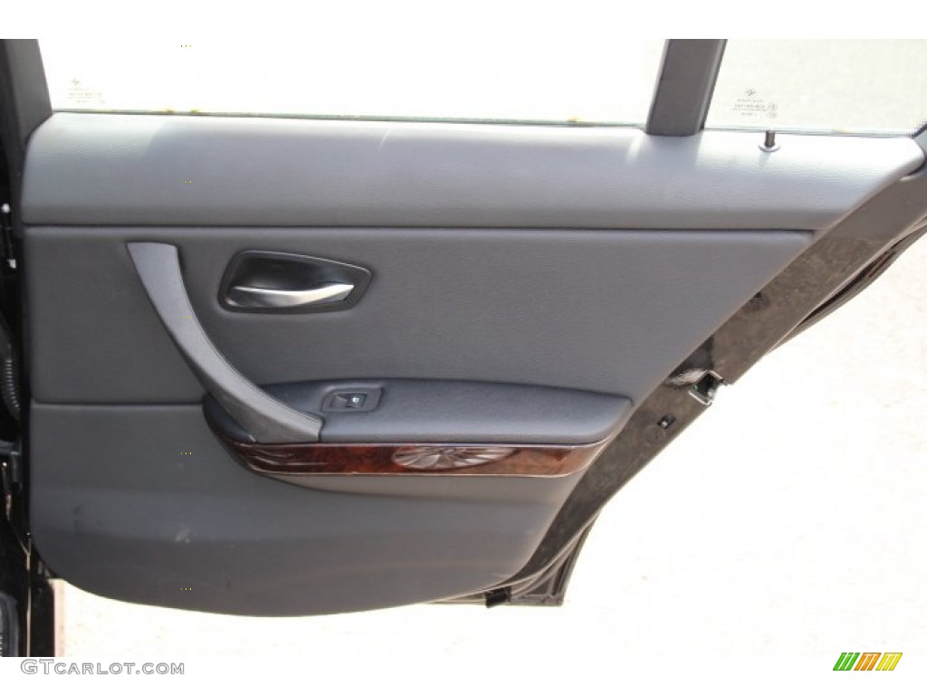 2011 3 Series 335i xDrive Sedan - Jet Black / Black photo #22