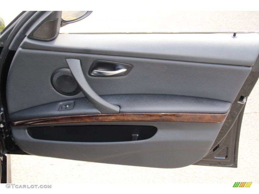 2011 3 Series 335i xDrive Sedan - Jet Black / Black photo #24