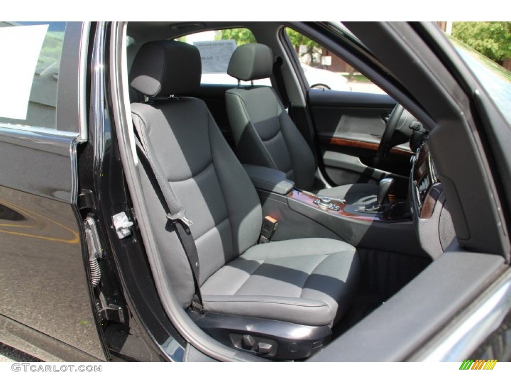 2011 3 Series 335i xDrive Sedan - Jet Black / Black photo #27